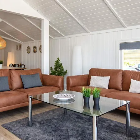 6 Person Holiday In Str By מלון